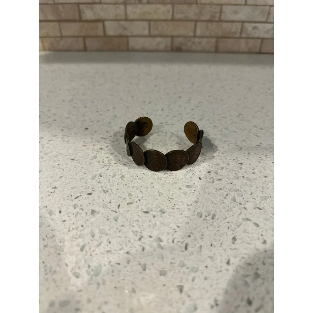 Vintage Hand Made Solid Copper 1975 Penny Design‎ Wide Cuff Bracelet